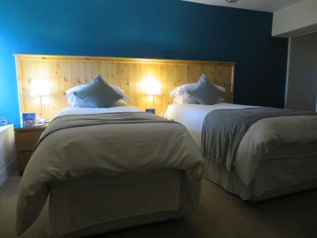 The Prince Llewelyn B&B Aberffraw ภายนอก รูปภาพ